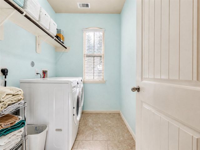 574 Southampton Lane, League City, TX 77573