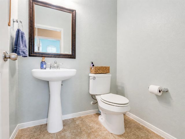 574 Southampton Lane, League City, TX 77573