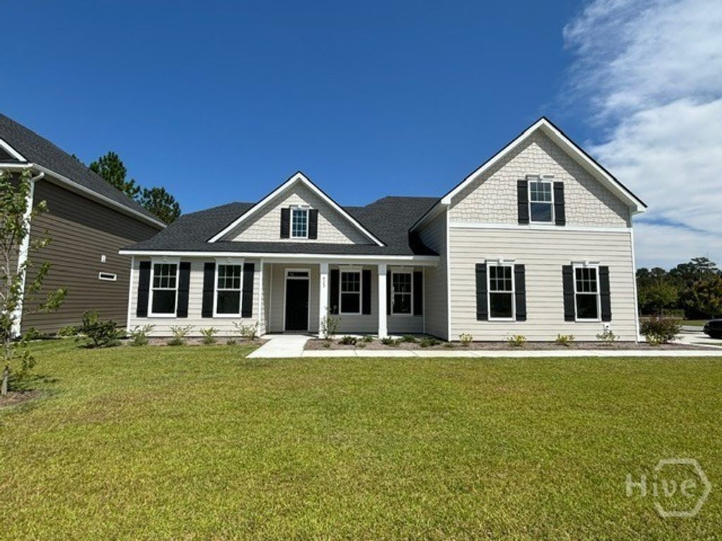 923 Highland Circle, Richmond Hill, GA 31324