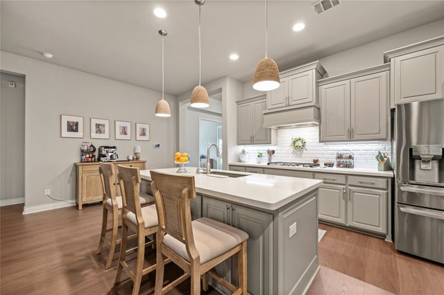 3732 Trail Creek Drive, Little Elm, TX 75068