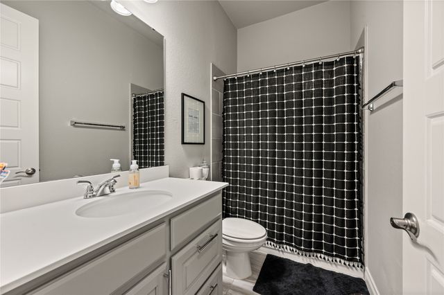 3732 Trail Creek Drive, Little Elm, TX 75068