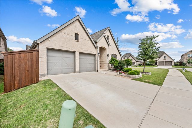3732 Trail Creek Drive, Little Elm, TX 75068