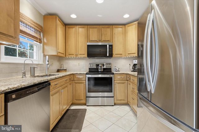 5 BELLINGER CT, Reisterstown, MD 21136