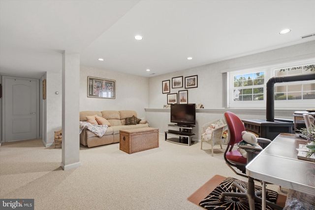 5 BELLINGER CT, Reisterstown, MD 21136