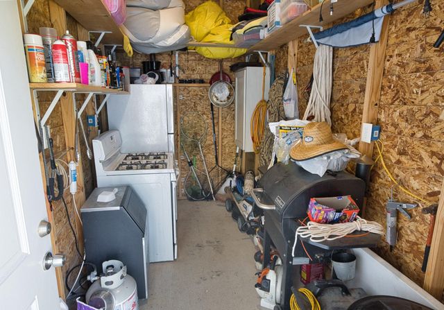 1838 Hall Avenue, Sargent, TX 77414