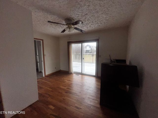 555 Oakley Allons Rd, Allons, TN 38541