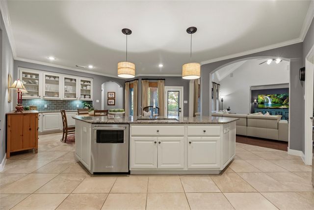 18707 S Colony Shore Drive, Cypress, TX 77433