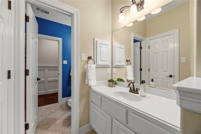 18707 S Colony Shore Drive, Cypress, TX 77433