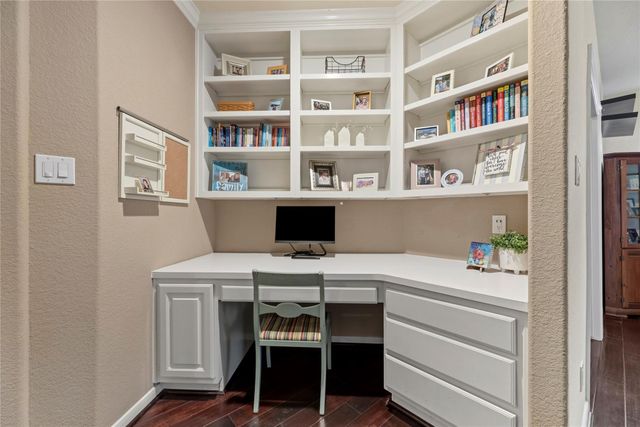 18707 S Colony Shore Drive, Cypress, TX 77433