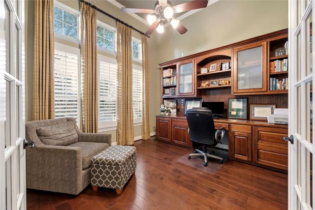 18707 S Colony Shore Drive, Cypress, TX 77433