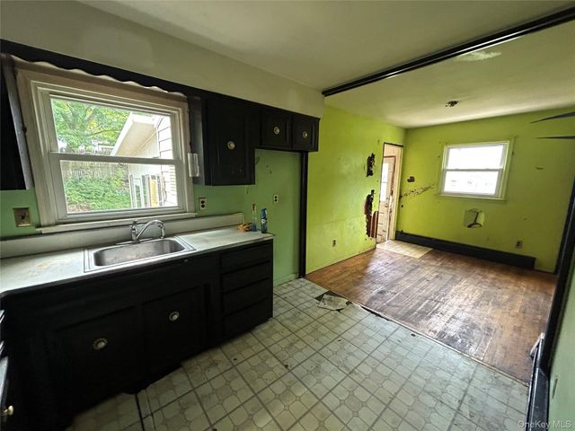 142 New York Avenue, Sound Beach, NY 11789