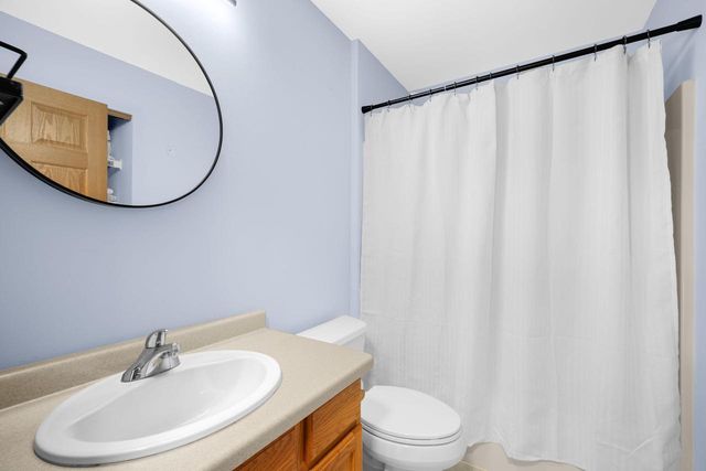 W143N9776 Ridgewood LANE, Germantown, WI 53022