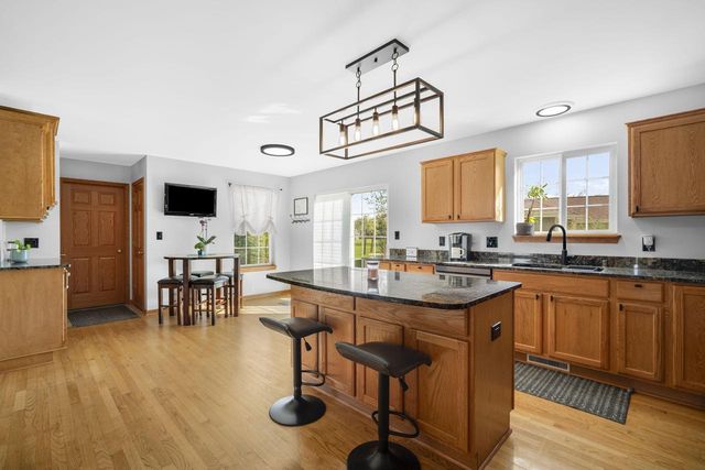 W143N9776 Ridgewood LANE, Germantown, WI 53022