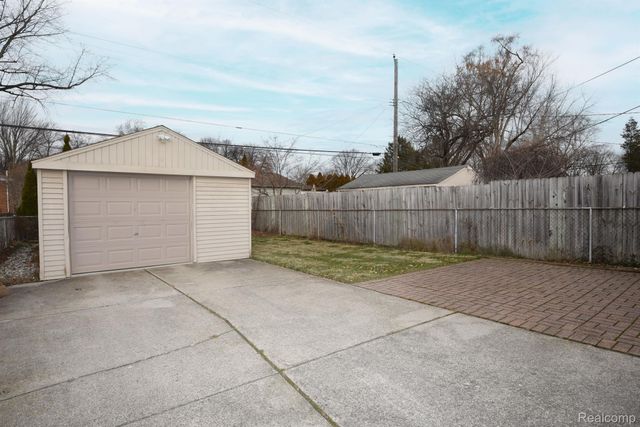 1707 Haynes Street, Birmingham, MI 48009