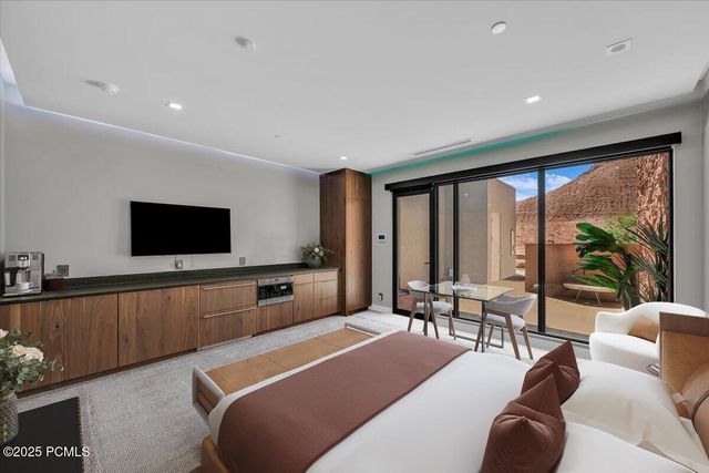 705 N Sanctuary Place, Ivins, UT 84738