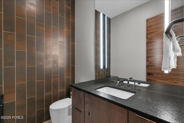 705 N Sanctuary Place, Ivins, UT 84738