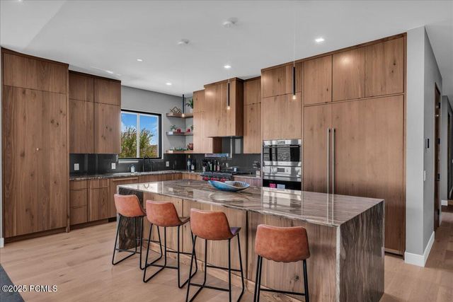 705 N Sanctuary Place, Ivins, UT 84738