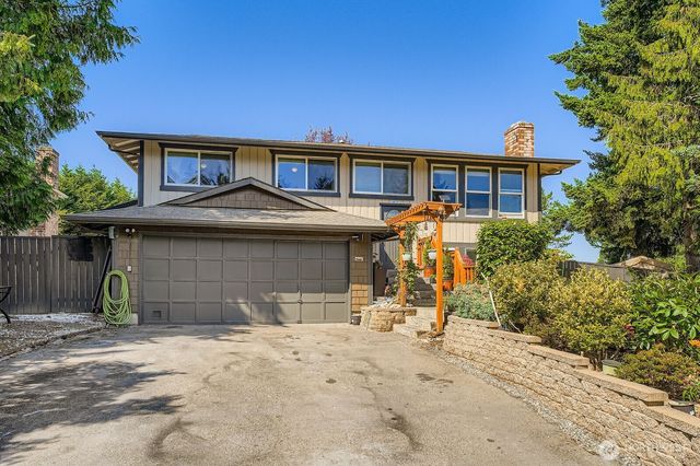 30215 54th Avenue S, Auburn, WA 98001