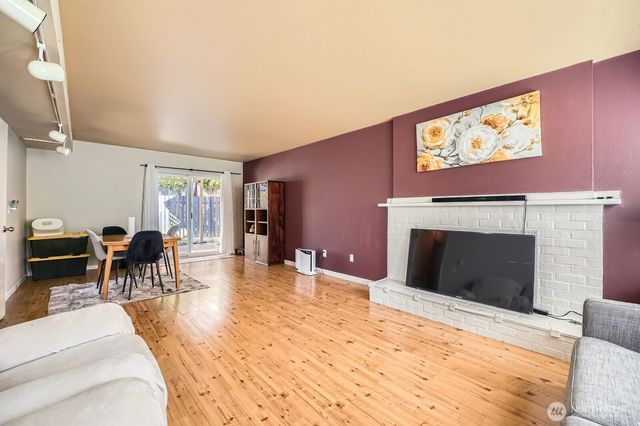30215 54th Avenue S, Auburn, WA 98001