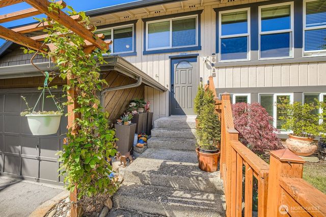 30215 54th Avenue S, Auburn, WA 98001