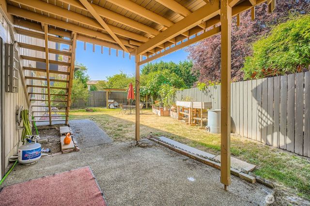 30215 54th Avenue S, Auburn, WA 98001