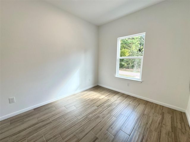 11561 Persimmon Street, Willis, TX 77318