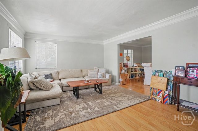 138 W 51st Street, Savannah, GA 31405