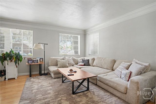 138 W 51st Street, Savannah, GA 31405
