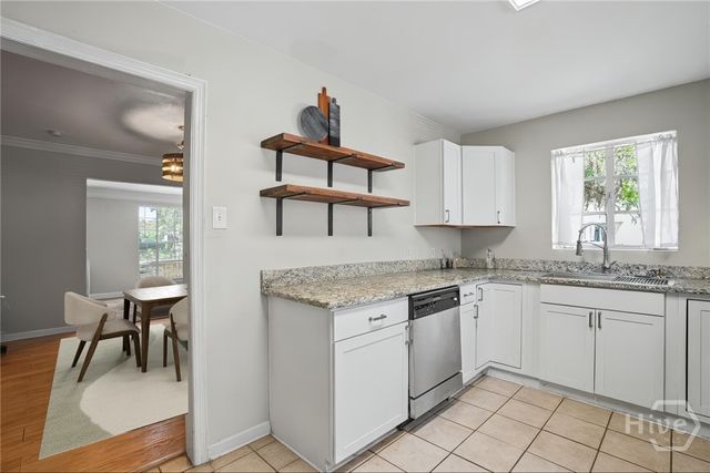138 W 51st Street, Savannah, GA 31405