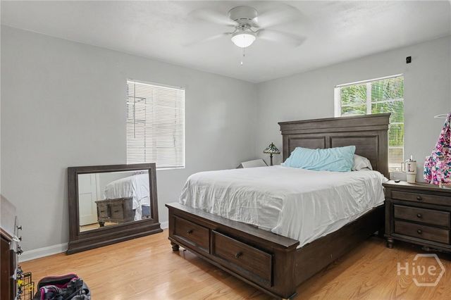 138 W 51st Street, Savannah, GA 31405