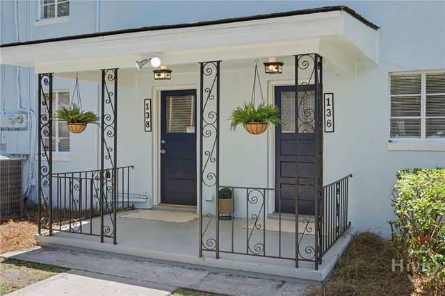 138 W 51st Street, Savannah, GA 31405