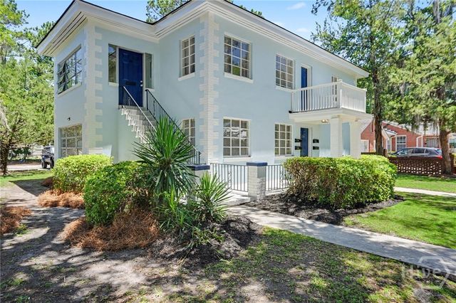 138 W 51st Street, Savannah, GA 31405