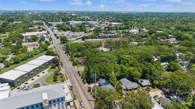 138 W 51st Street, Savannah, GA 31405