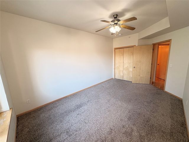 470 N 1st Avenue 203, Iowa City, IA 52245