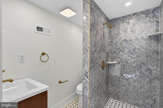 5036 OSAGE AVE, Philadelphia, PA 19143