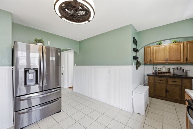 79 Granby Rd, South Hadley, MA 01075