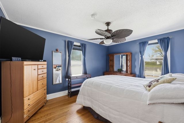 79 Granby Rd, South Hadley, MA 01075