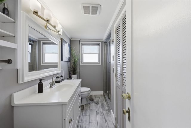 79 Granby Rd, South Hadley, MA 01075