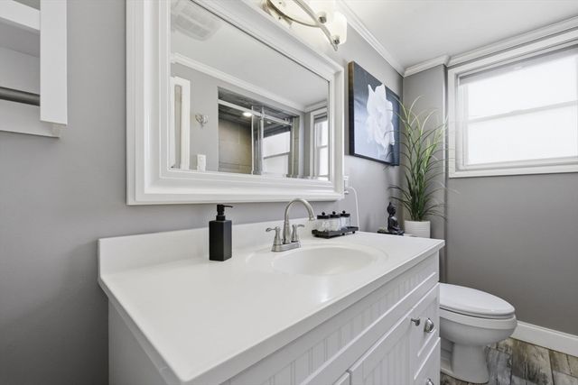 79 Granby Rd, South Hadley, MA 01075