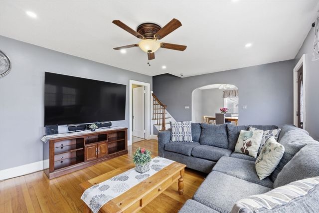 79 Granby Rd, South Hadley, MA 01075