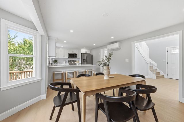 938 Ocean St, Marshfield, MA 02050