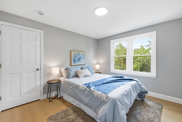 938 Ocean St, Marshfield, MA 02050