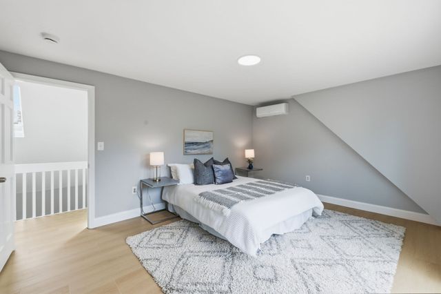 938 Ocean St, Marshfield, MA 02050