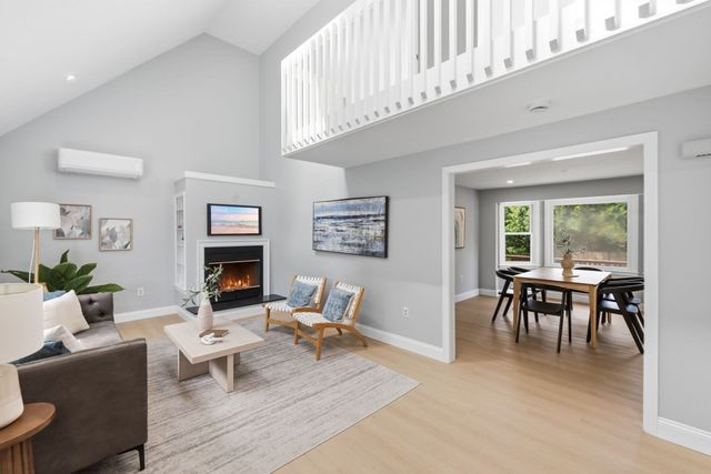 938 Ocean St, Marshfield, MA 02050