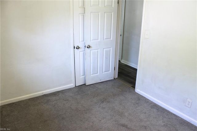 4052 Wyndybrow DR, Portsmouth, VA 23703