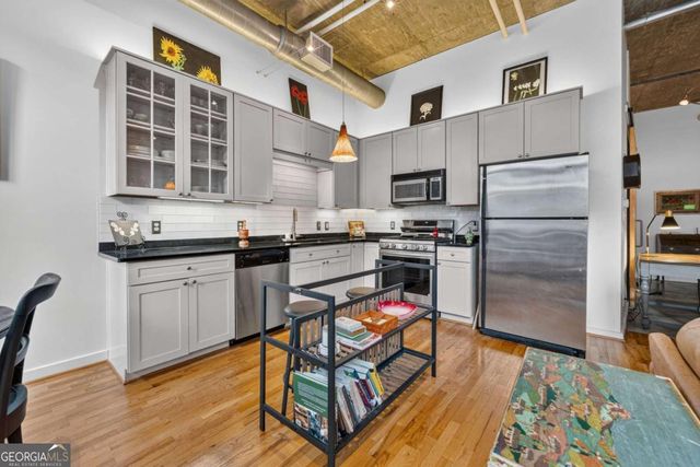 660 Glen Iris Drive NE 207, Atlanta, GA 30308
