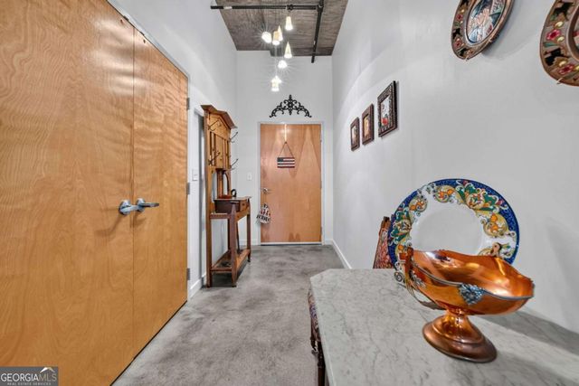 660 Glen Iris Drive NE 207, Atlanta, GA 30308