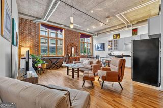660 Glen Iris Drive NE 207, Atlanta, GA 30308