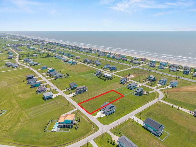 18817 Warrior Road, Galveston, TX 77554