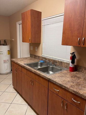 940 W 36th Street 1, Riviera Beach, FL 33404